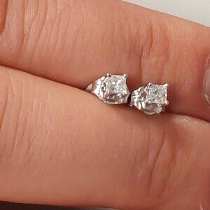 MHJ 10K Genuine Diamond Stud Earrings, Women's White Gold